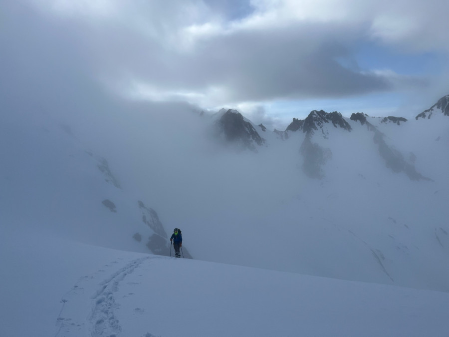 DFCAEC6D-2CB6-4843-B494-6452CDDCEBD6 DFCAEC6D-2CB6-4843-B494-6452CDDCEBD6