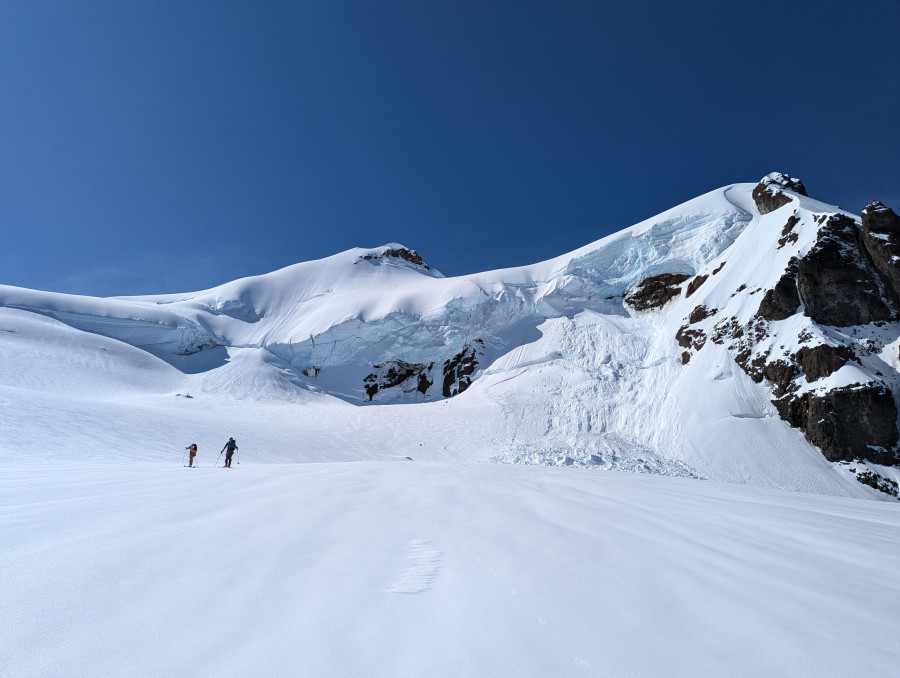 PXL_20240619_164832676 PXL_20240619_164832676