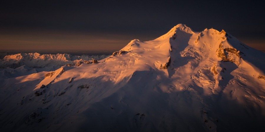 162193916g0LsW3NOGlacierPeak_122615_0931 162193916g0LsW3NOGlacierPeak_122615_0931